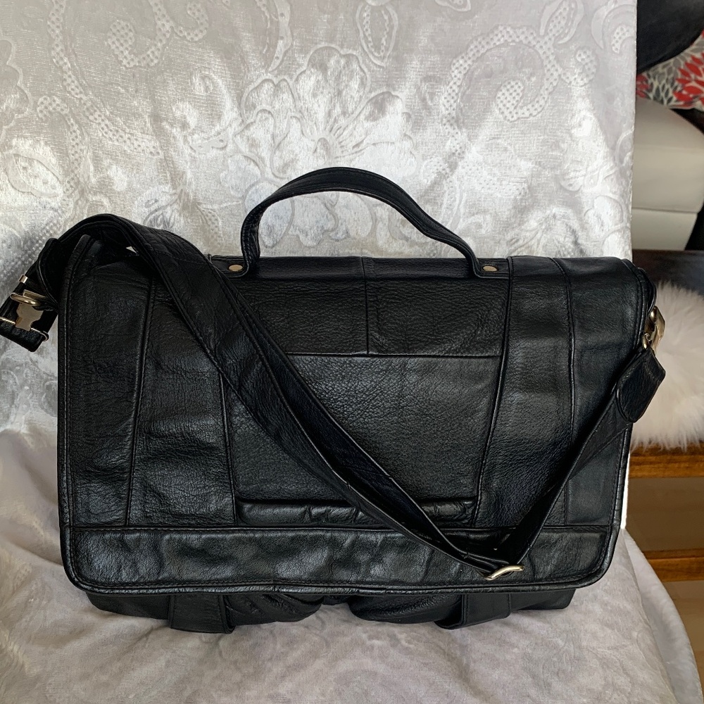 Vintage Creazioni Italy Large Black Genuine Leather Bag